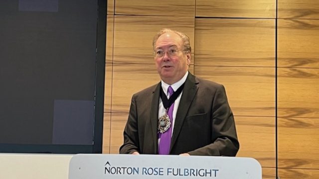 Lord Mayor delivers special briefing to Maritime London members at AGM